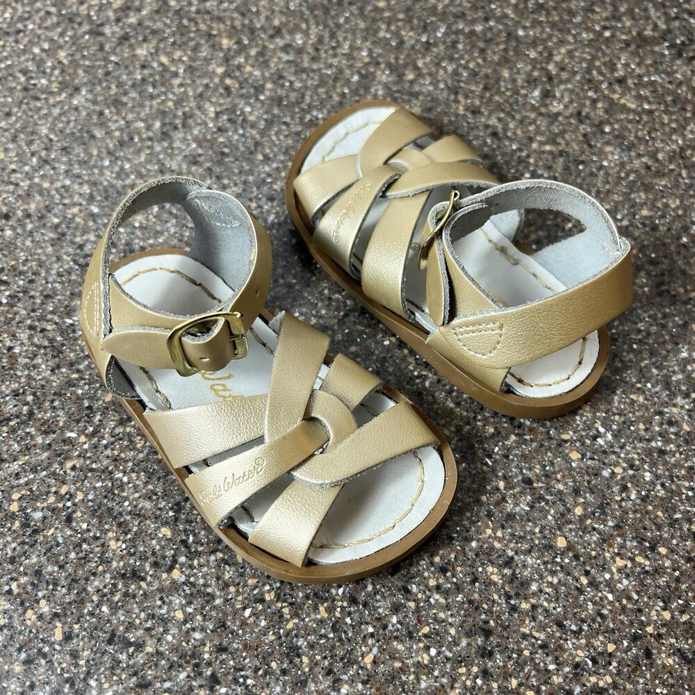 Salt Water Sandals Gold Leather Baby Infants Sandals Size 4 Ankle Strap Open Toe